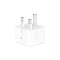 مجموعة الشحن السريع من Apple: محول طاقة USB-C بقوة 20 وات + كابل USB-C إلى Lightning بطول 1 متر 
